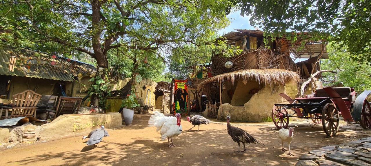 Humbhaha Jungle Yala Nature Eco Resort Kataragama Eksteriør bilde