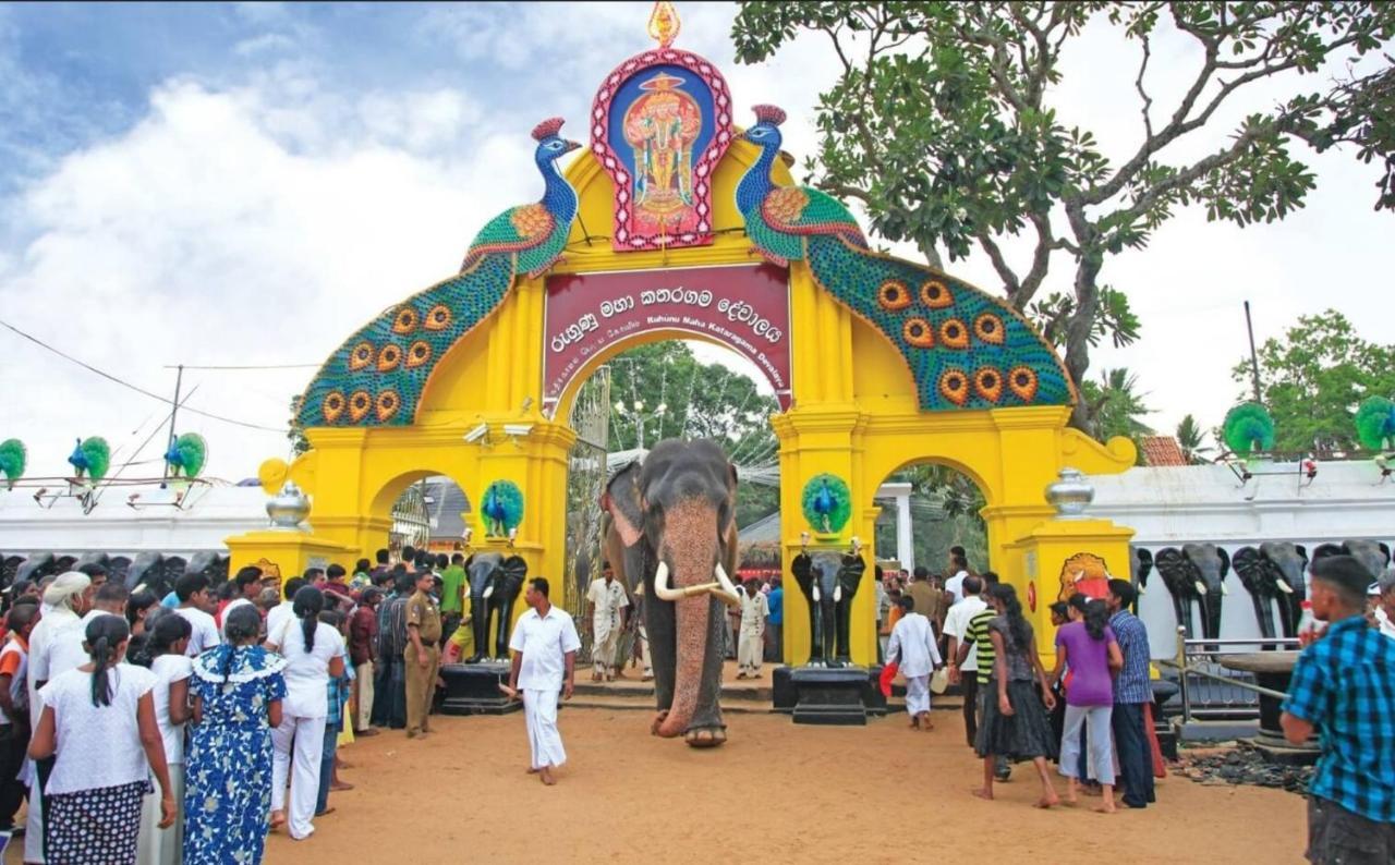 Humbhaha Jungle Yala Nature Eco Resort Kataragama Eksteriør bilde